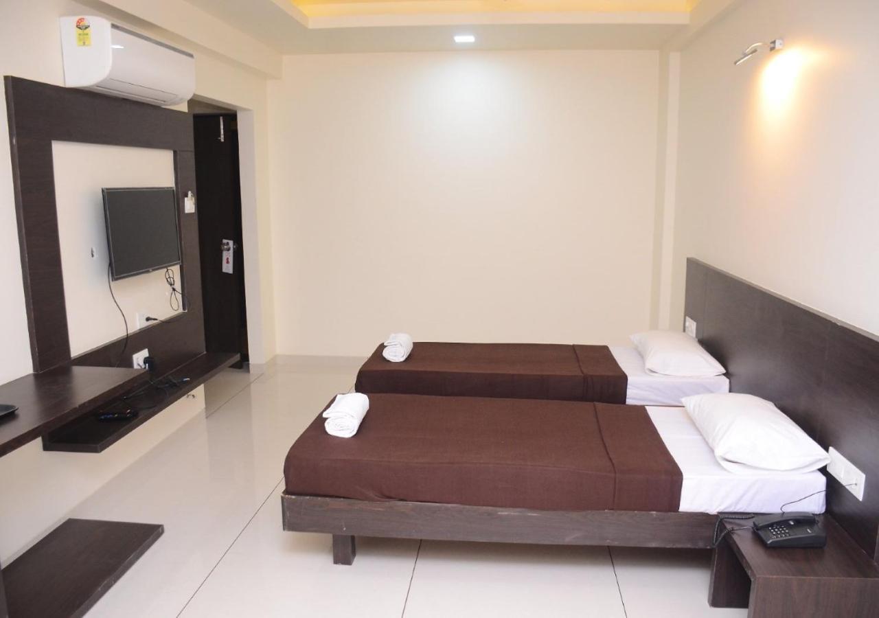 The Hotel Relax Kankavli Kankavali Zewnętrze zdjęcie