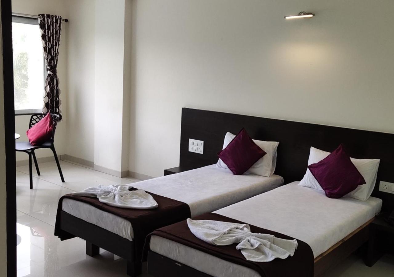 The Hotel Relax Kankavli Kankavali Zewnętrze zdjęcie